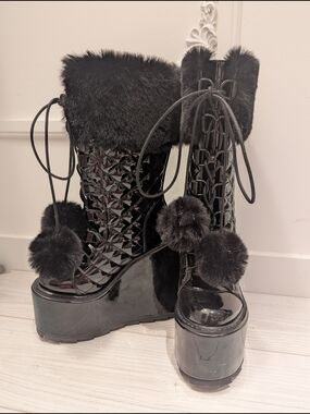 YRU Patent Black Faux Fur Platform Lace-Up Boots